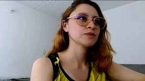 Juls_winter_ webcam stripchat model stream image