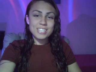 aliciaaxiom webcam model stream image