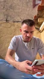 SeQ75 webcam model stream image