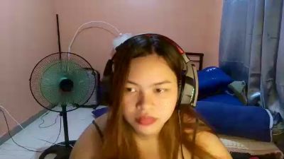 Urhot_slutgirl webcam model stream image