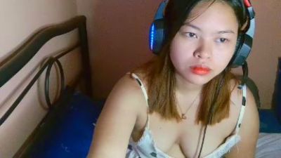 Urhot_slutgirl webcam model stream image