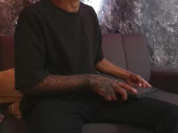 noah_smith77 webcam model stream image