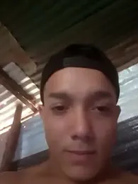 tayson_ webcam model stream image