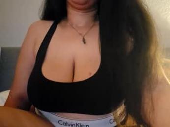 love_raquel_xo webcam model stream image