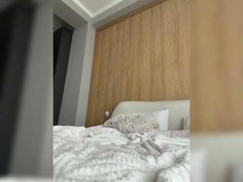 bmw_m8 webcam model stream image