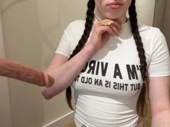 KellyyBeryy webcam model stream image