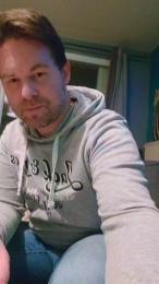 tomsauwer webcam cam4 model stream image