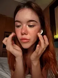 Teya_New webcam model stream image