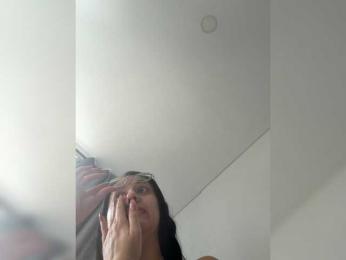 EvanShell1 webcam model stream image