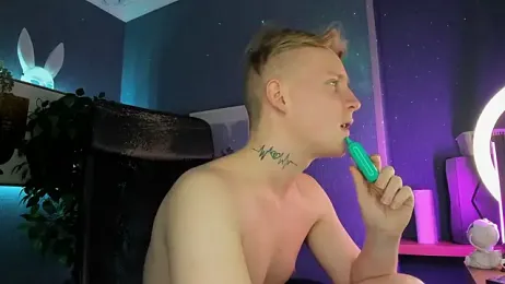 AlexxSweet webcam stripchat model stream image