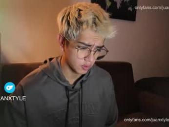 juancamroom webcam chaturbate model stream image