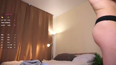 ShenikaLabo webcam model stream image