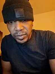 bigboytoy912 webcam model stream image