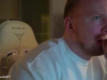 leoramallis webcam model stream image