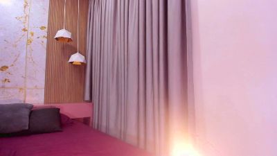 NayomiBloom webcam cam4 model stream image