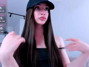 khloeforever webcam chaturbate model stream image