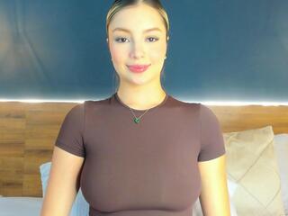 Zara Bliss webcam model stream image