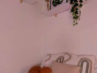 niicoleanders webcam model stream image