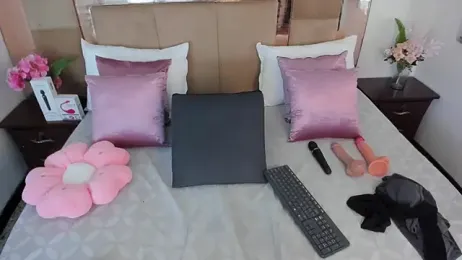 LizBrook webcam stripchat model stream image