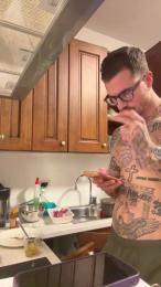 matc_of webcam cam4 model stream image