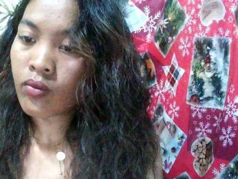 Nina-001 webcam model stream image