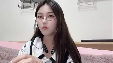 Sweet-Angel999 webcam model stream image