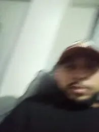 MAX_Jhonnson webcam model stream image