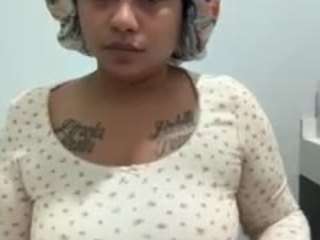 laylared webcam camsoda model stream image