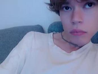 pawclaw webcam model stream image