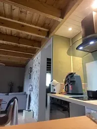 Axel_black10 webcam model stream image