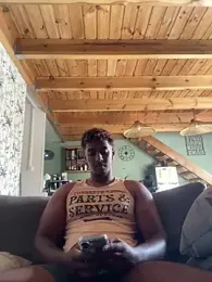 Axel_black10 webcam model stream image