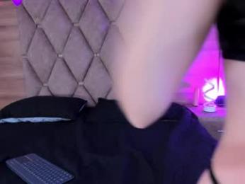 eimyandmaxi webcam chaturbate model stream image