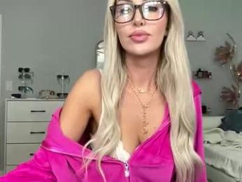 perfecttalldoll webcam model stream image