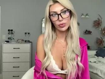 perfecttalldoll webcam model stream image