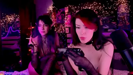 DualHornyFire webcam model stream image