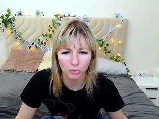 incredible-ariela webcam model stream image