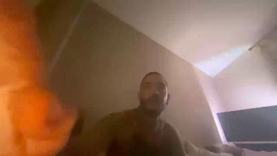 Hotvan22 webcam model stream image