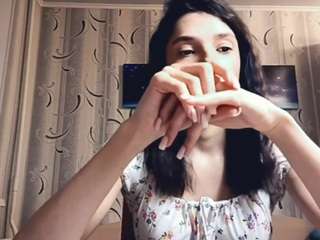 yajairatroung webcam camsoda model stream image