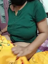 Queenlipx webcam model stream image