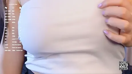 MiaHyzard webcam model stream image