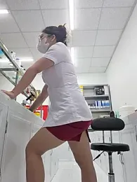 HinaLovely webcam model stream image