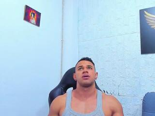 Aaron Velour webcam model stream image