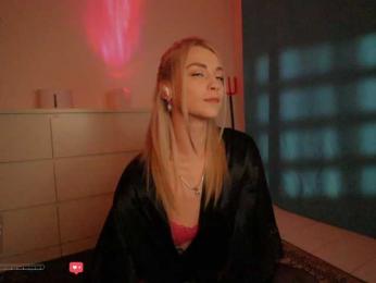 DigitalAlexa webcam model stream image