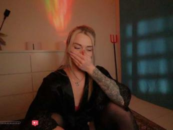 DigitalAlexa webcam model stream image