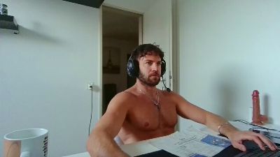 ALPHA_HUNK webcam model stream image