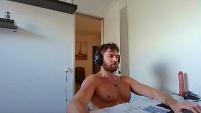 ALPHA_HUNK webcam model stream image