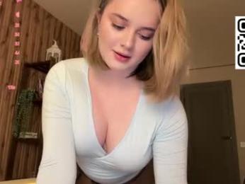 pleasant_fun webcam chaturbate model stream image