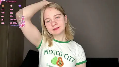 OdelinaFicken webcam stripchat model stream image