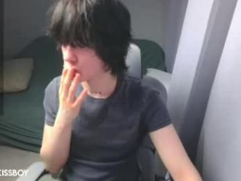 leonkissboy webcam model stream image