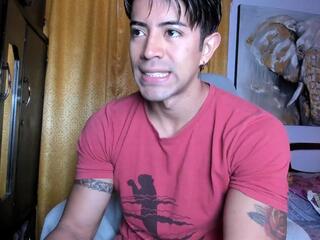 Alastor Grey webcam model stream image